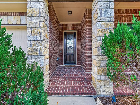 3rd image of 10007 Open Slope Ct