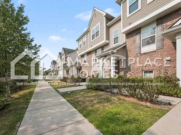 4596 Bradley Cir Unit 21, Troy, MI 48085