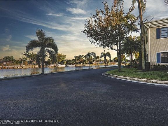 5th image of 160 Cypress Club Dr APT 632