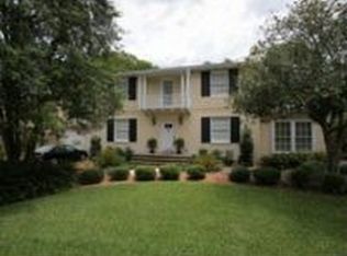 2419 Pineridge Rd, Jacksonville, FL 32207