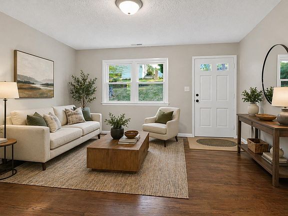 2nd image of 58 W Princeton Cir