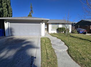 537 San Gabriel Ct, Manteca, CA 95336