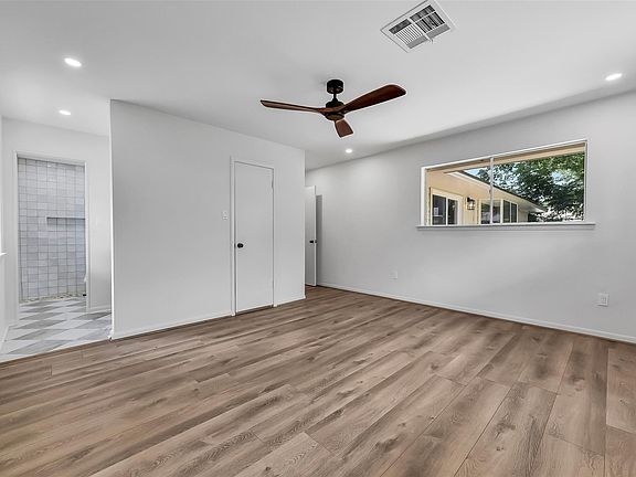 5th image of 1617 Wavecrest Ln