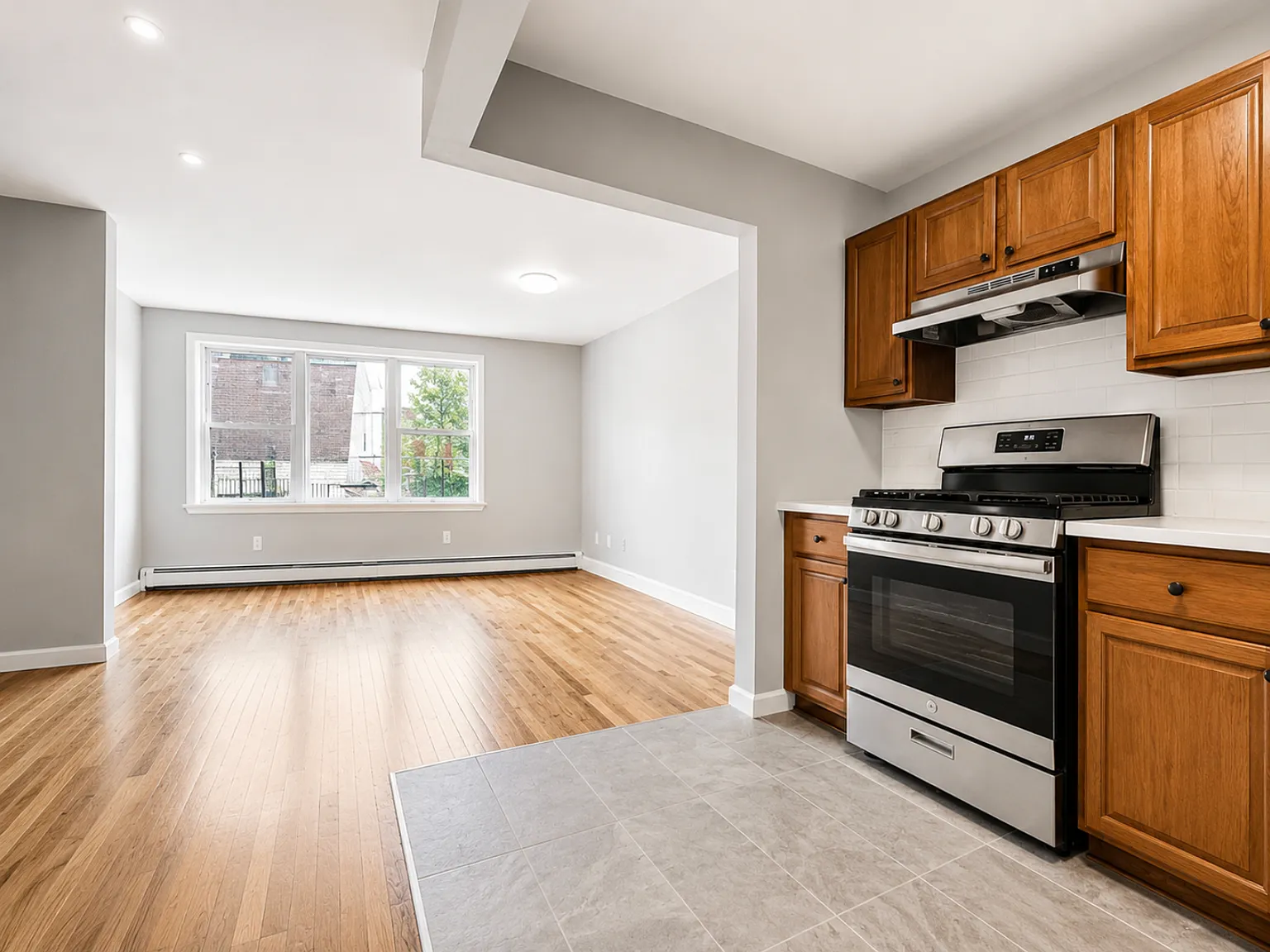 11-13 Mcbride Street — Photo 1