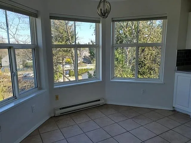 2 bed, 1050 sqft, $2,550 — Photo 4