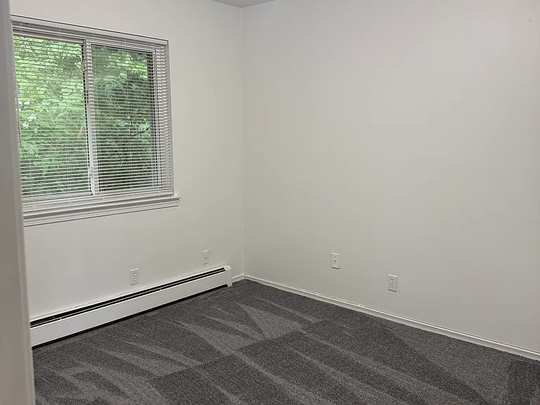 425 Elder St #5 — Photo 7