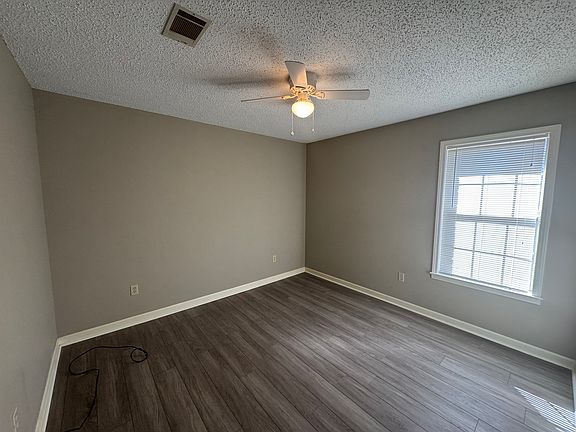 3rd image of 2430 Krystal Kreek Dr