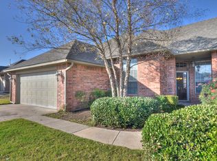 317 Falling Leaf Ter, Moore, OK 73160