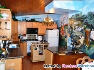 10150 26th Ave N, Plymouth, MN 55441