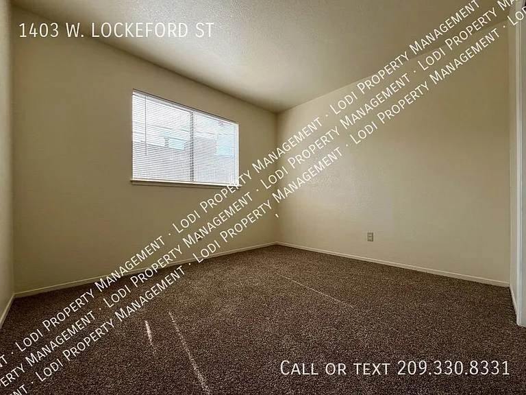 1403 W Lockeford St — Photo 21