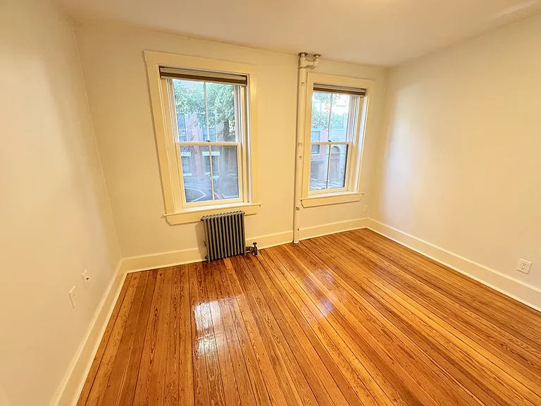 20 Grove St #1 — Photo 7