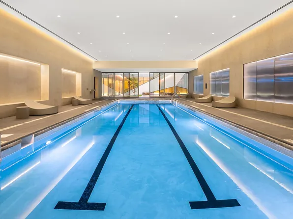 121 East 22nd Street image 15 of 22