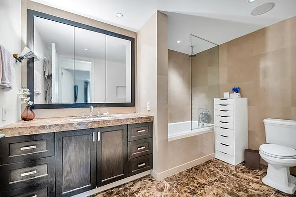 Rented by Compass | media 21