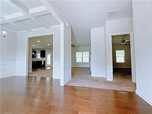 715 Mimosa Way — Photo 3