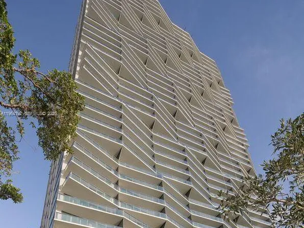 460 NE 28th St APT 1602, Miami, FL 33137