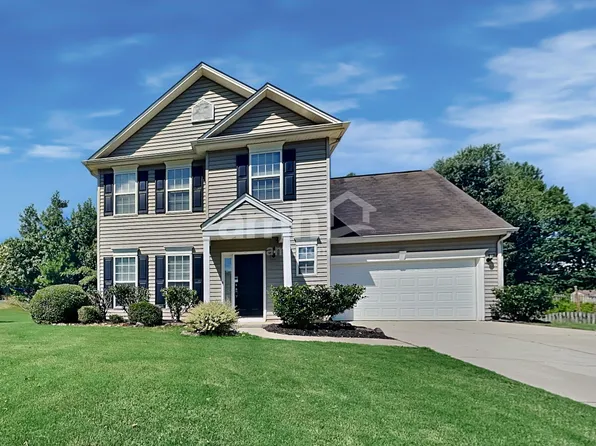720 Waterbrook Ln, Greer, SC 29651