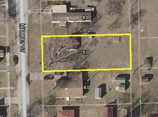 1006 N Market St, Winamac, IN