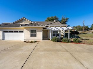 17890 Pesante Rd, Salinas, CA 93907