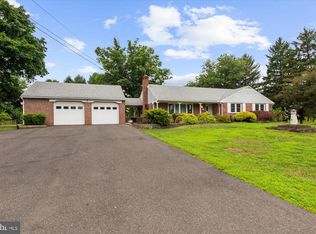 338 Borough Line Rd, Collegeville, PA 19426