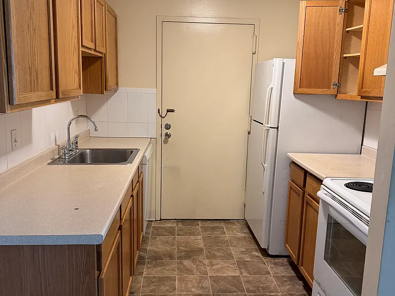 54 Village Brook Ln #1 — Photo 5