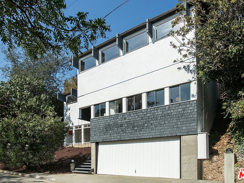 1st image of 1085 Oneonta Dr