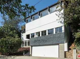 1085 Oneonta Dr, Los Angeles, CA 90065