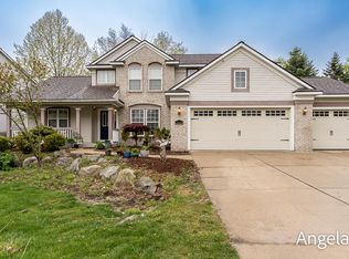 3528 Birch Knoll Dr SE, Kentwood, MI 49512