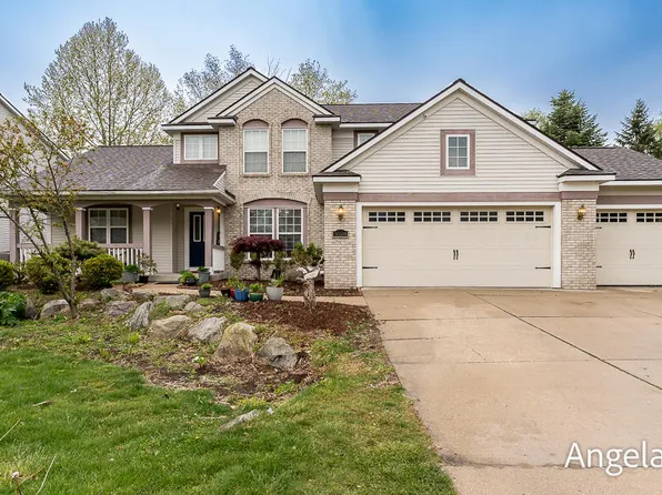 3528 Birch Knoll Dr SE, Kentwood, MI 49512