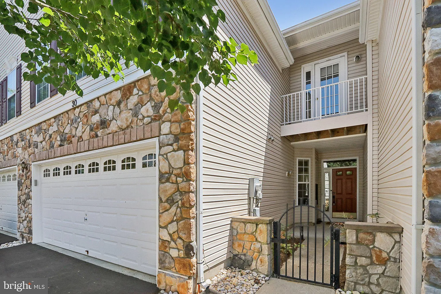 30 Sutton Ct photo 1