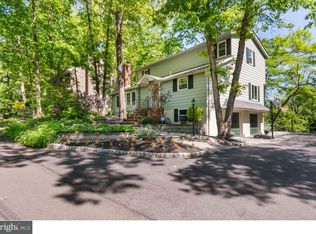 31 Valley Rd, Monroeville, NJ 08343