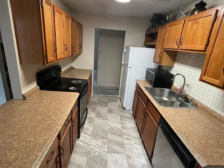 262 Pinyon Ln — Photo 4