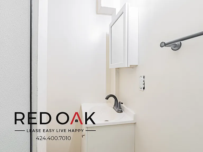 805 S Centre St #7 — Photo 13