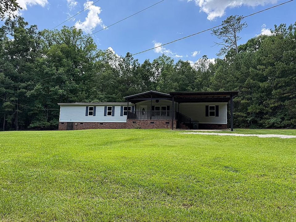 4.4 Acres Gated Private rd  