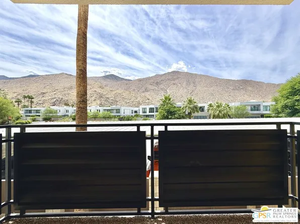 588 E San Lorenzo Rd #201, Palm Springs, CA 92264