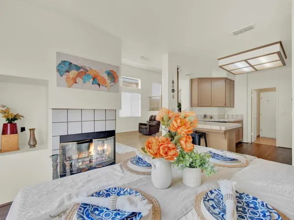 213 redstone Circle, Suisun City, CA 94585