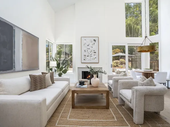 6356 Caminito Del Cervato, San Diego, CA 92111