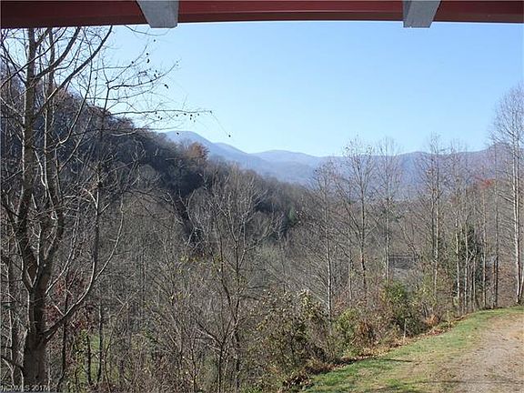 4th image of 544 Countryside Dr