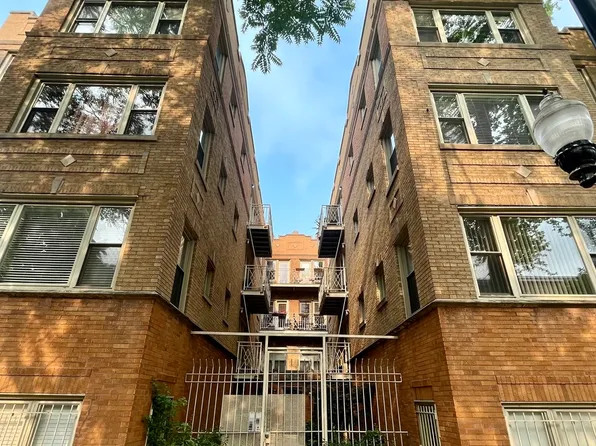 1009 N Oakley Blvd APT 1W, Chicago, IL 60622