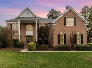 10713 Round Brook Cir, Raleigh, NC 27617