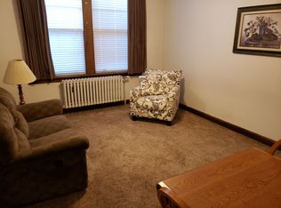 228 3rd St SW APT 10, Huron, SD 57350
