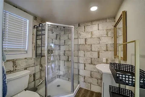 4350 El Camino Rd — Photo 5