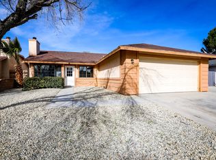 529 E Avenue J9, Lancaster, CA 93535
