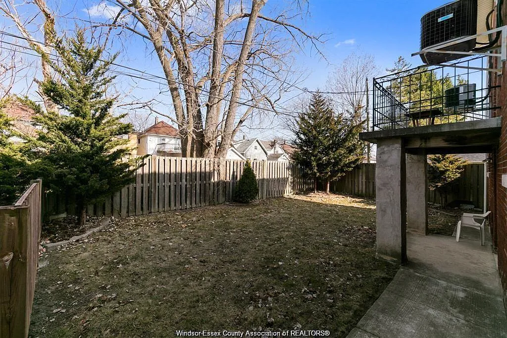 2 bed, 1050 sqft, $1,495 — Photo 4