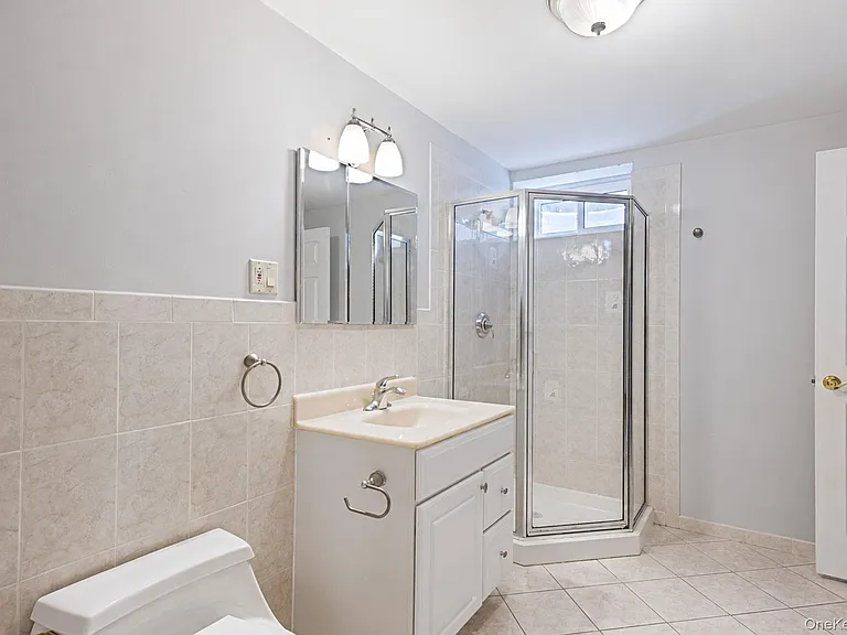 101 Raspberry Ct — Photo 42