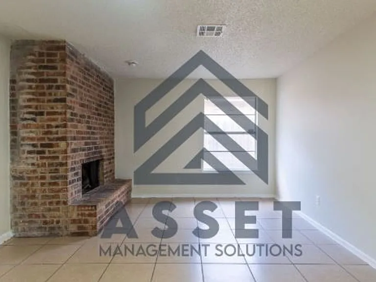 3317 SE 57th St — Photo 9
