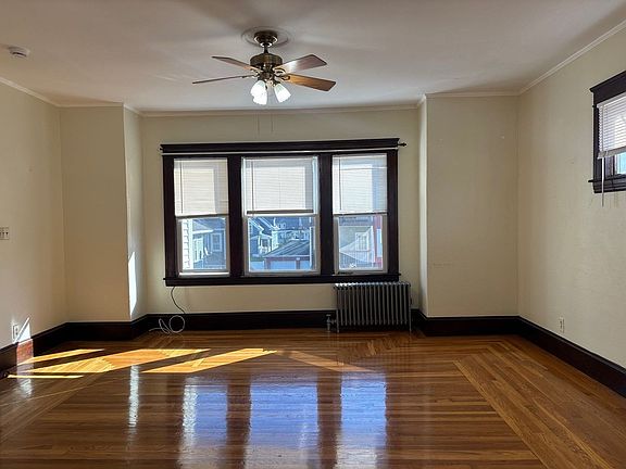 5th image of 17 N Woodford St #3
