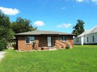 606 Ash Ave, Wellston, OK 74881