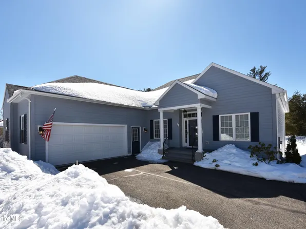 195 Pine Cone Ln #30, Hinsdale, MA 01235