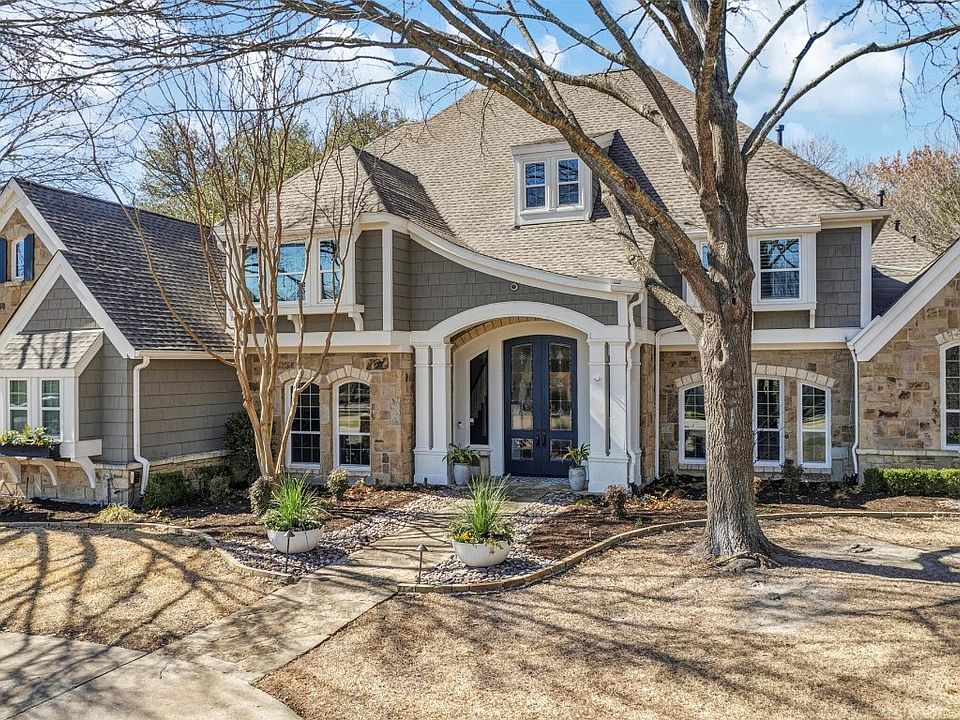 1st image of 381 Oakwood Trl