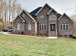 127 Chippewa Trl, China Grove, NC 28023